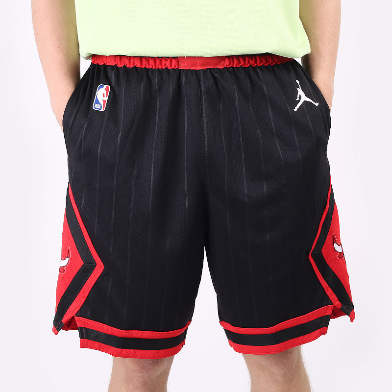 Мужские шорты Jordan Chicago Bulls Statement Edition Jordan NBA Short (CV9555-010^)  - цена, описание, фото 2